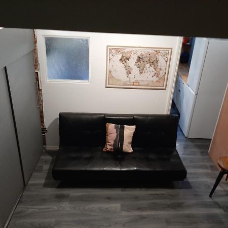 Single Bedrooms With Wifi And Underbed 10 London Kültér fotó